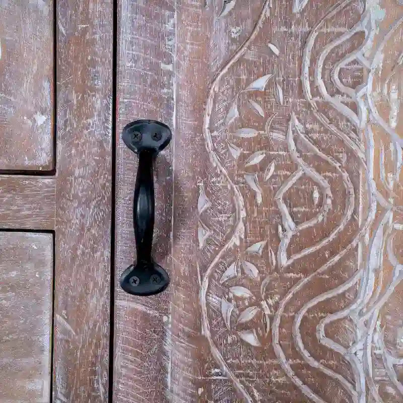 Armoire autoportante en bois massif - N/A